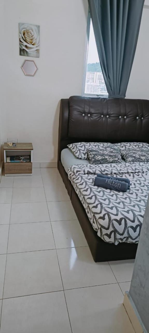 Leezahomestay Bayan Lepas Room photo