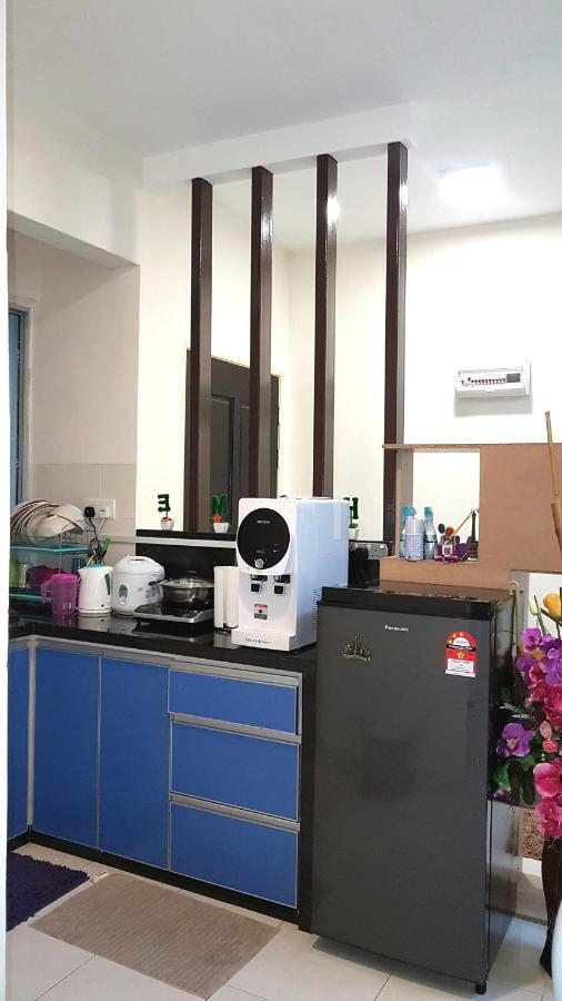 Leezahomestay Bayan Lepas Exterior photo